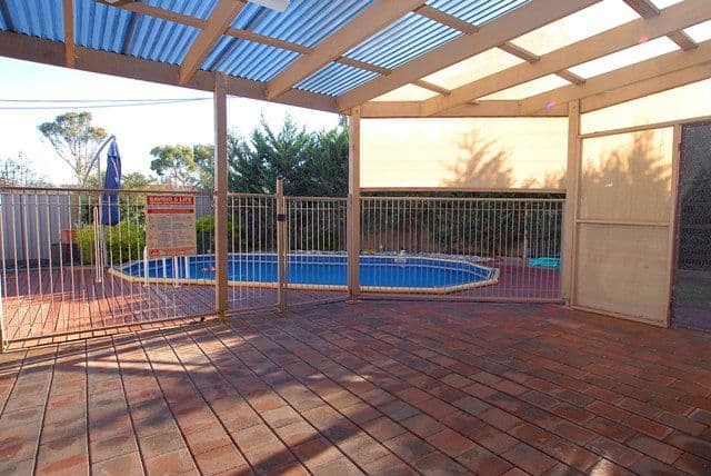 54 Parramatta Road, WERRIBEE VIC 3030, Werribee - Thumbnail 3