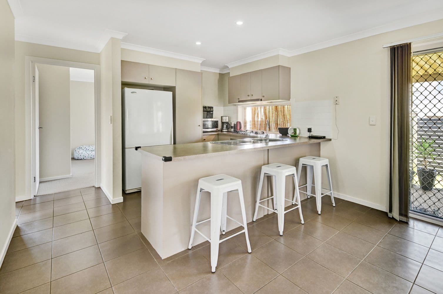 28 Arcadia Boulevard, Pimpama QLD 4209, Pimpama - Thumbnail 4