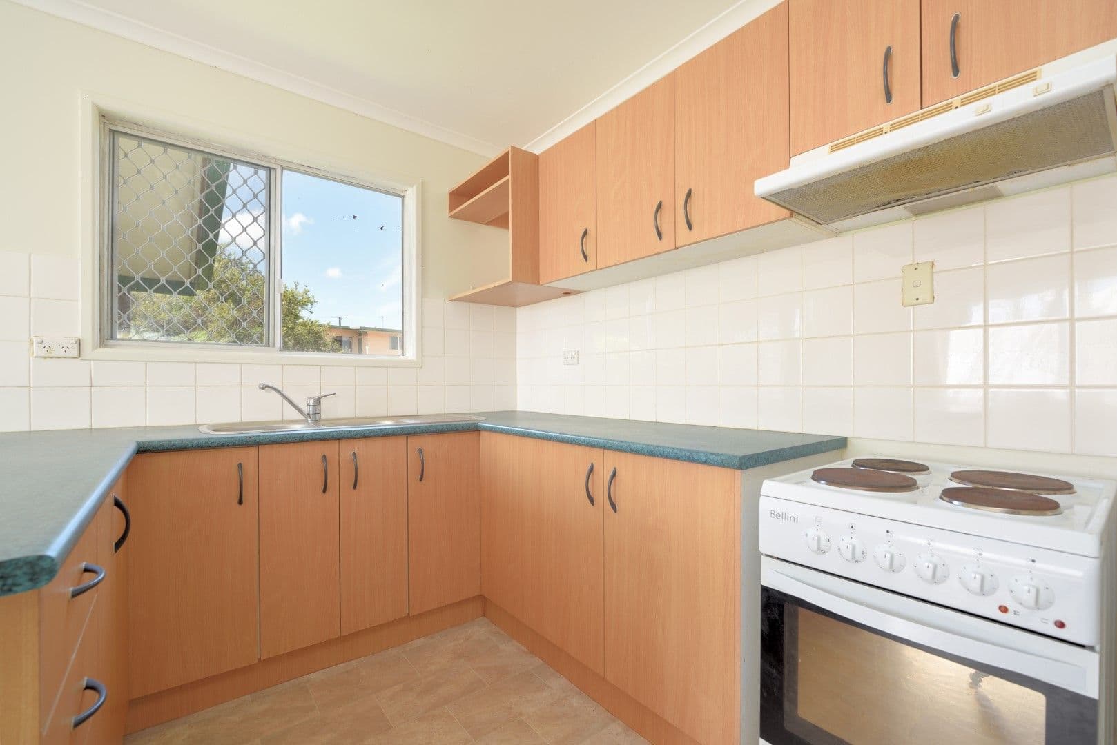 5 Schafer Street, Clinton QLD 4680, Clinton - Thumbnail 3