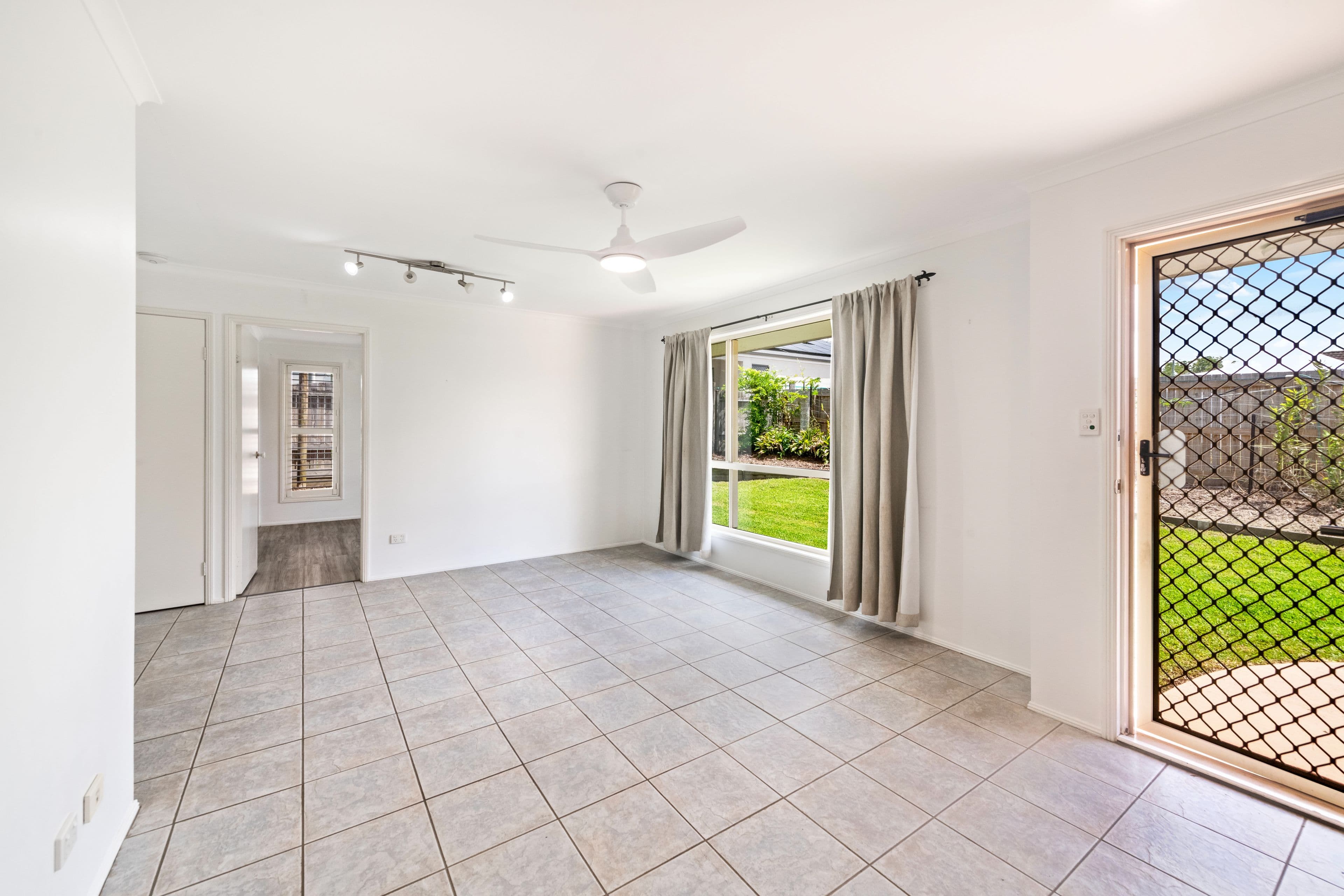 17 Belton Court, Beerwah QLD 4519, Beerwah - Thumbnail 6