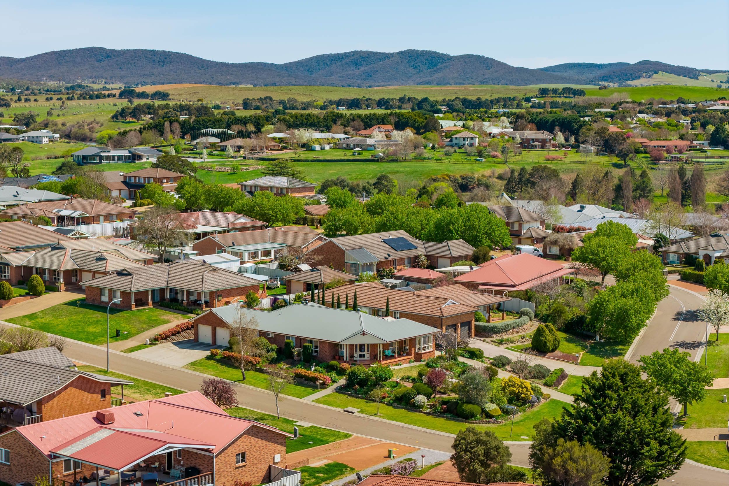 6 Lamarra Place, Goulburn NSW 2580, Goulburn - Image 1