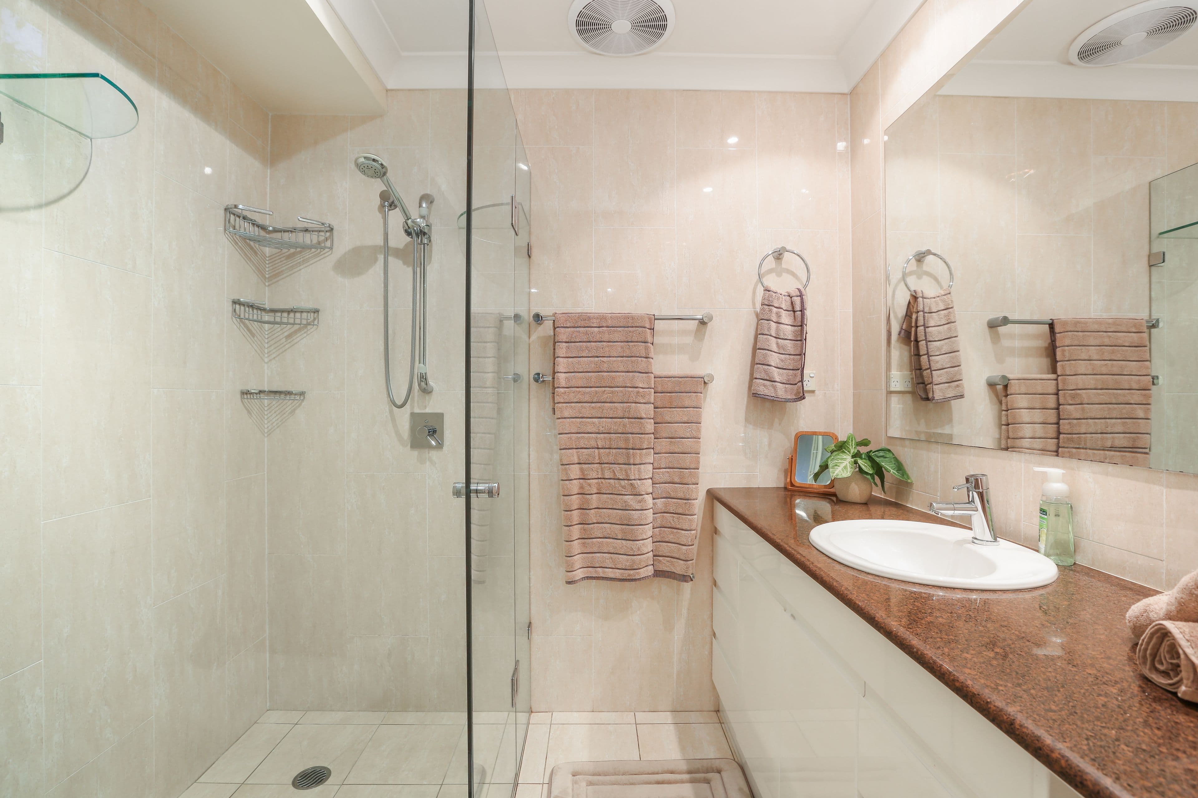 11 Kelly Close, Baulkham Hills - Thumbnail 7