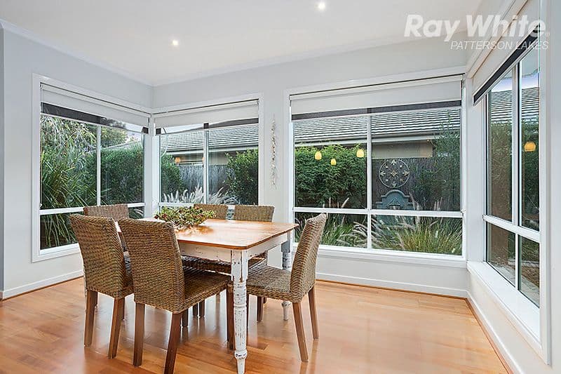 16 Binglebay Avenue, Waterways VIC 3195, Waterways - Thumbnail 4