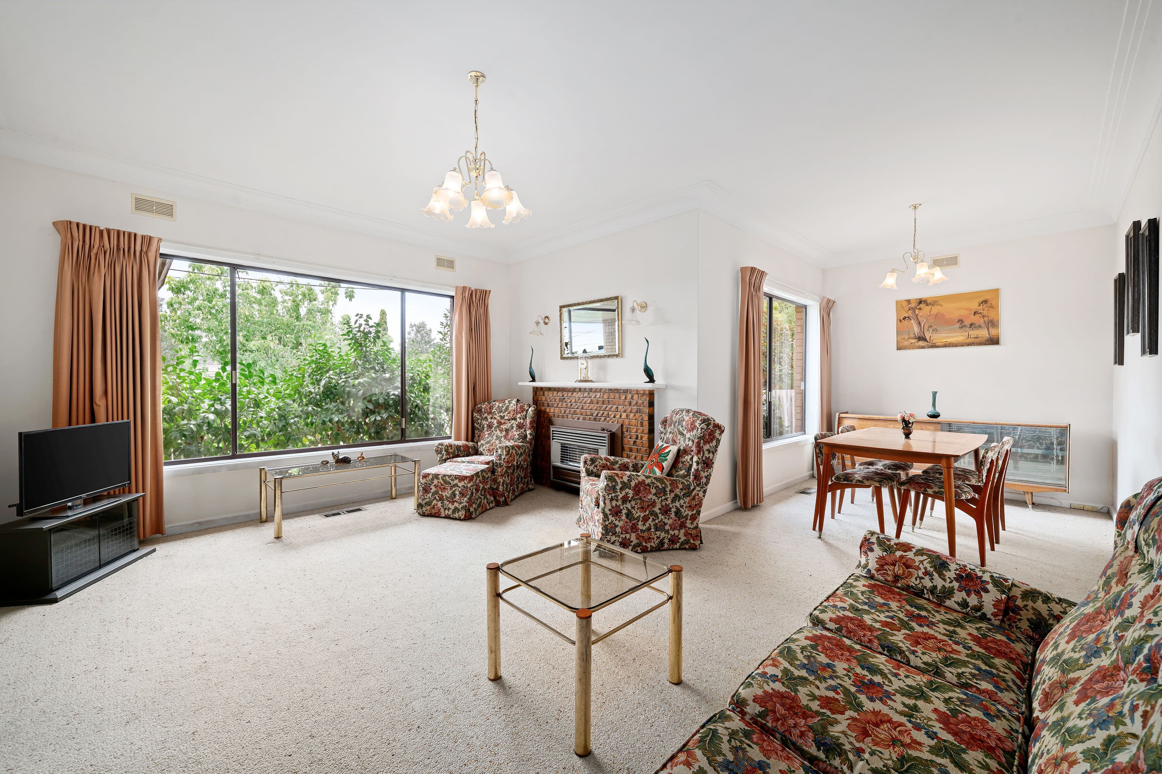 16 Village Avenue, Doncaster VIC 3108, Doncaster - Thumbnail 4