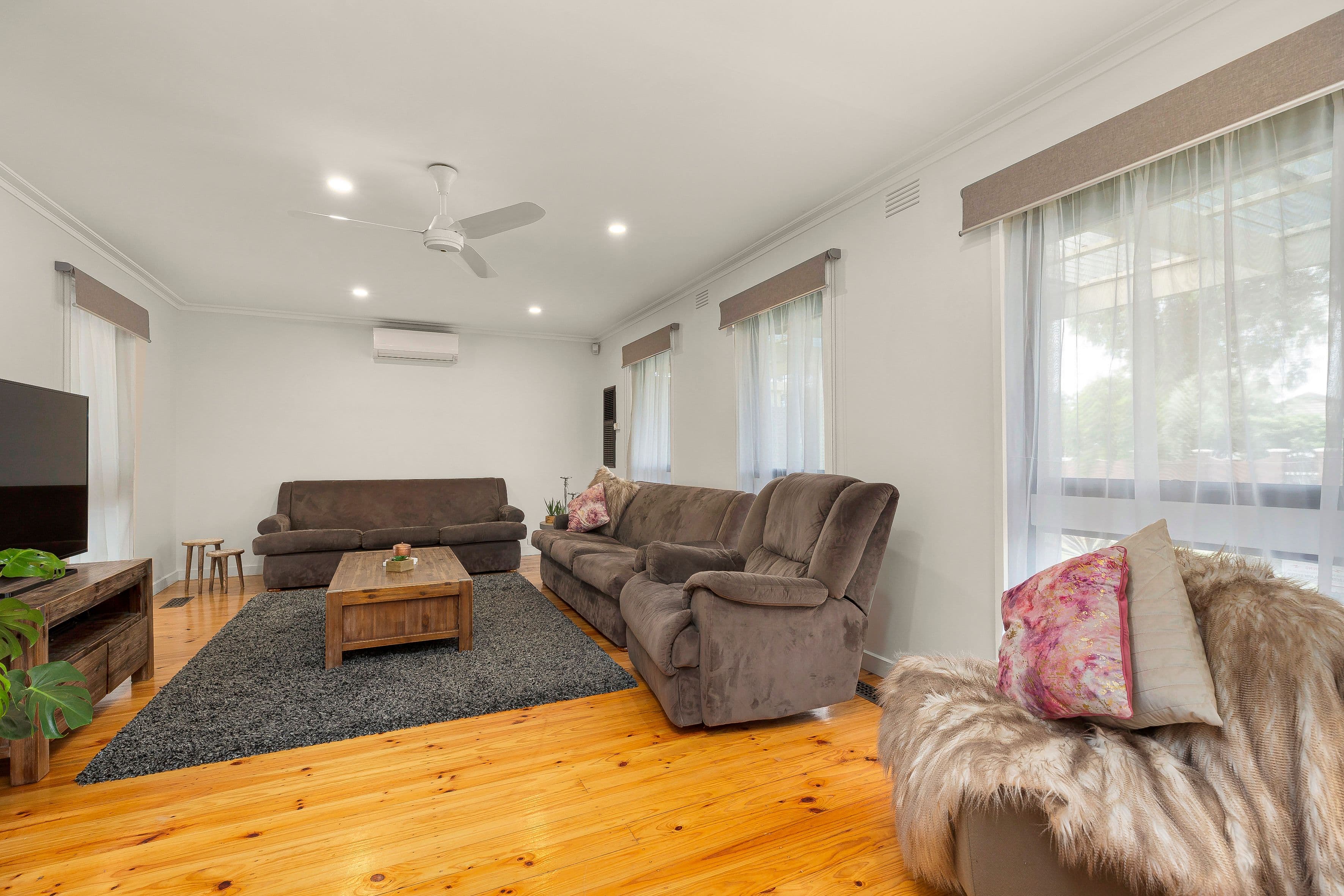 3 Harcourt Crescent, Gladstone Park VIC 3043, Gladstone Park - Thumbnail 3