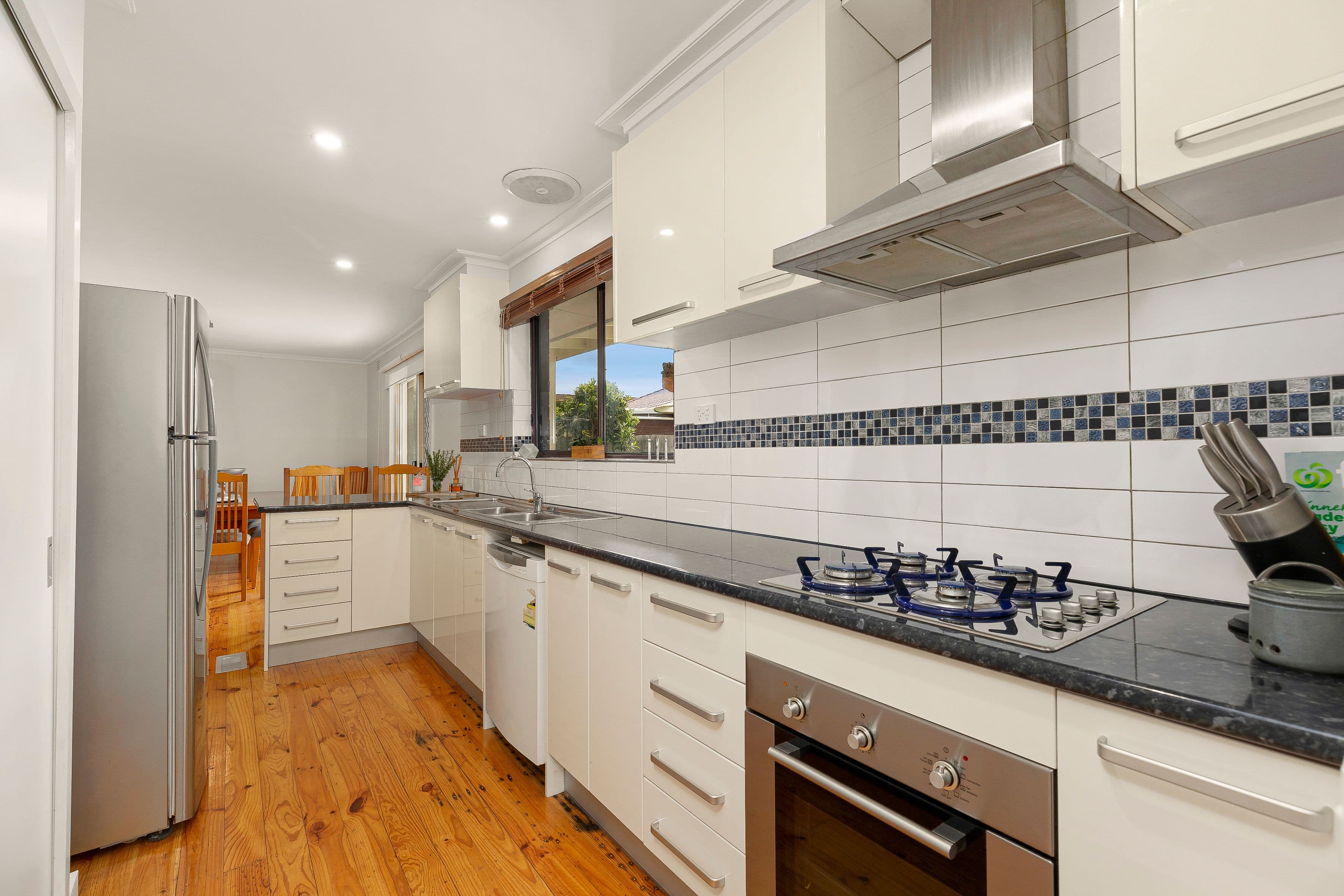 3 Harcourt Crescent, Gladstone Park VIC 3043, Gladstone Park - Thumbnail 4