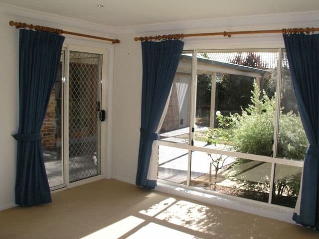 8  Niven Place, ORANGE NSW 2800, Orange - Thumbnail 3