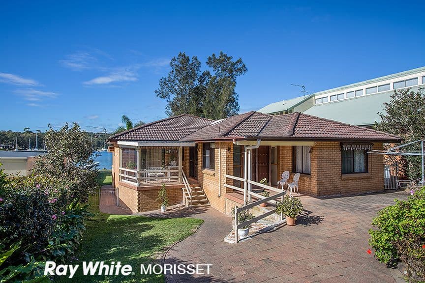 65 Dandaraga Road, Brightwaters NSW 2264, Brightwaters - Thumbnail 4