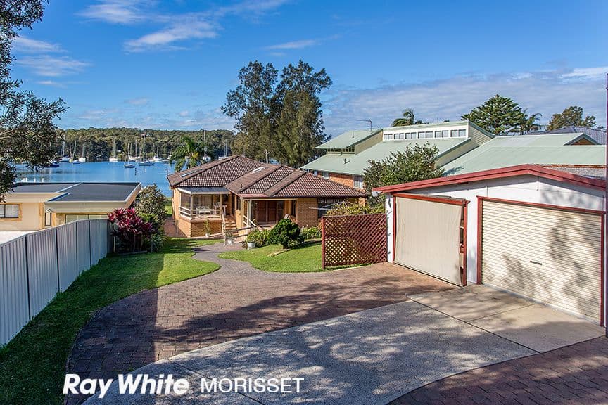 65 Dandaraga Road, Brightwaters NSW 2264, Brightwaters - Thumbnail 5