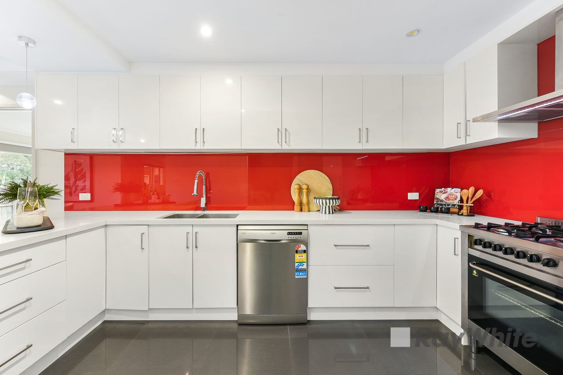 64 David Collins Drive, Endeavour Hills VIC 3802, Endeavour Hills - Thumbnail 6