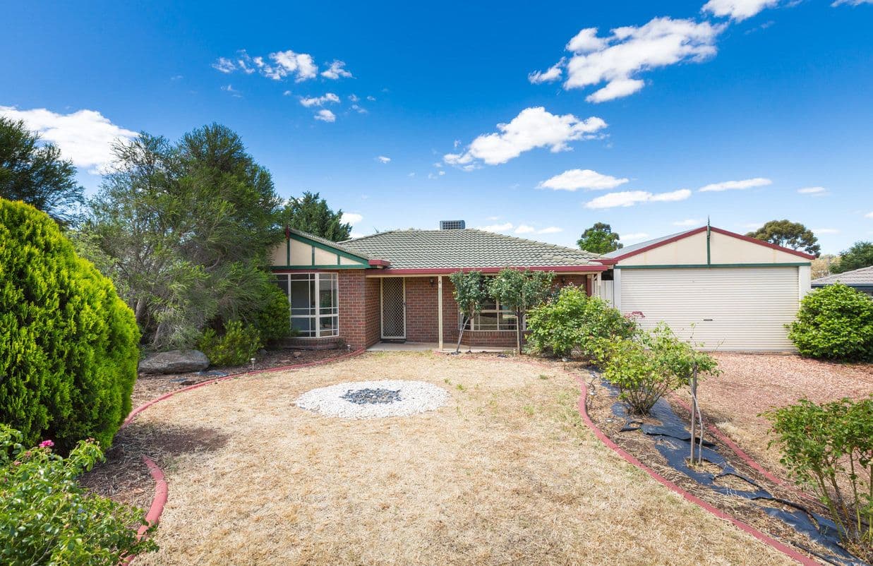 6 Harvey Close, Eaglehawk VIC 3556, Eaglehawk - Image 1