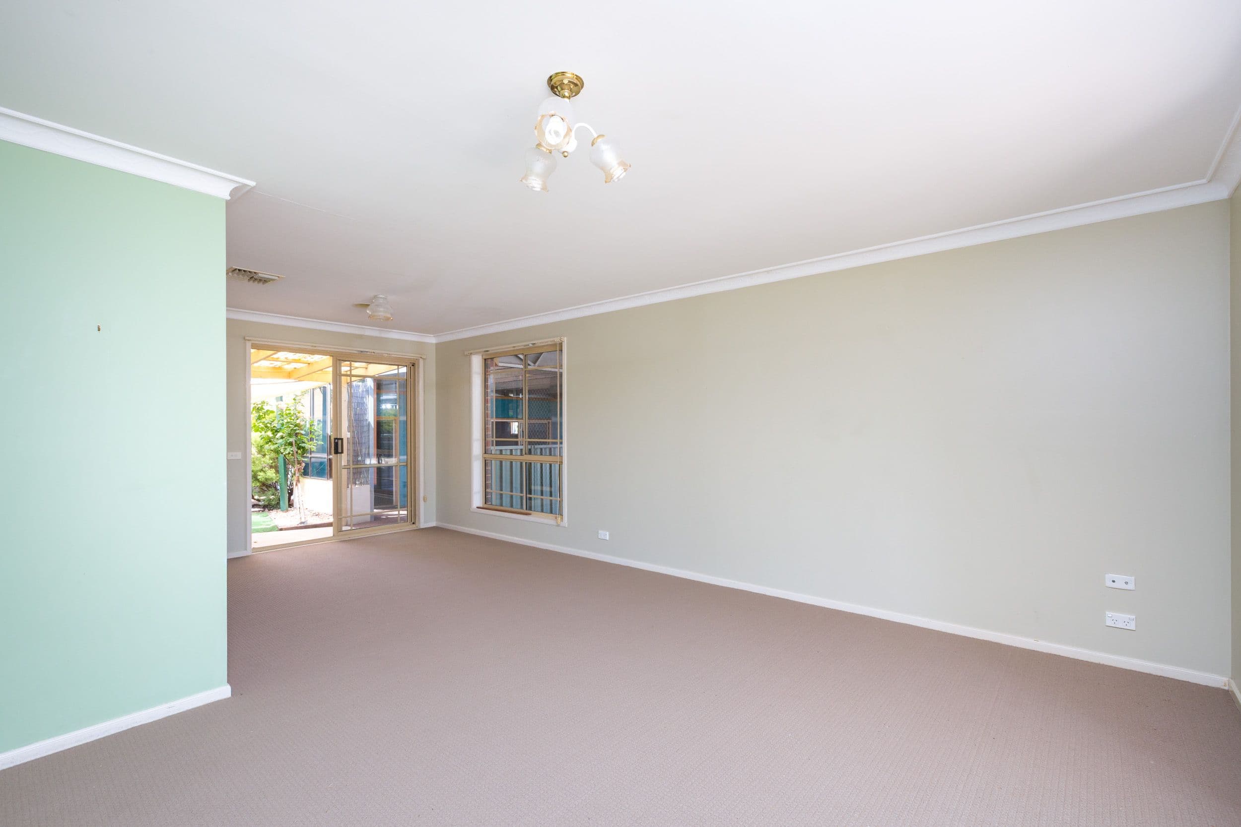 6 Harvey Close, Eaglehawk VIC 3556, Eaglehawk - Thumbnail 3