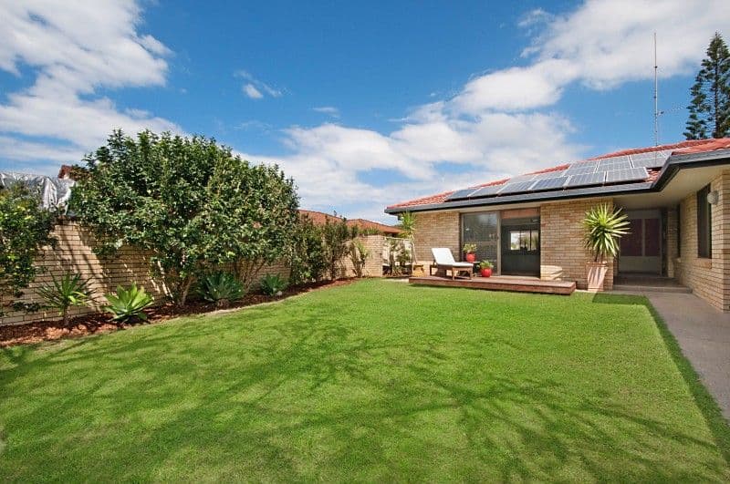 12 Rudder Court, MERMAID WATERS QLD 4218, Mermaid Waters - Thumbnail 4