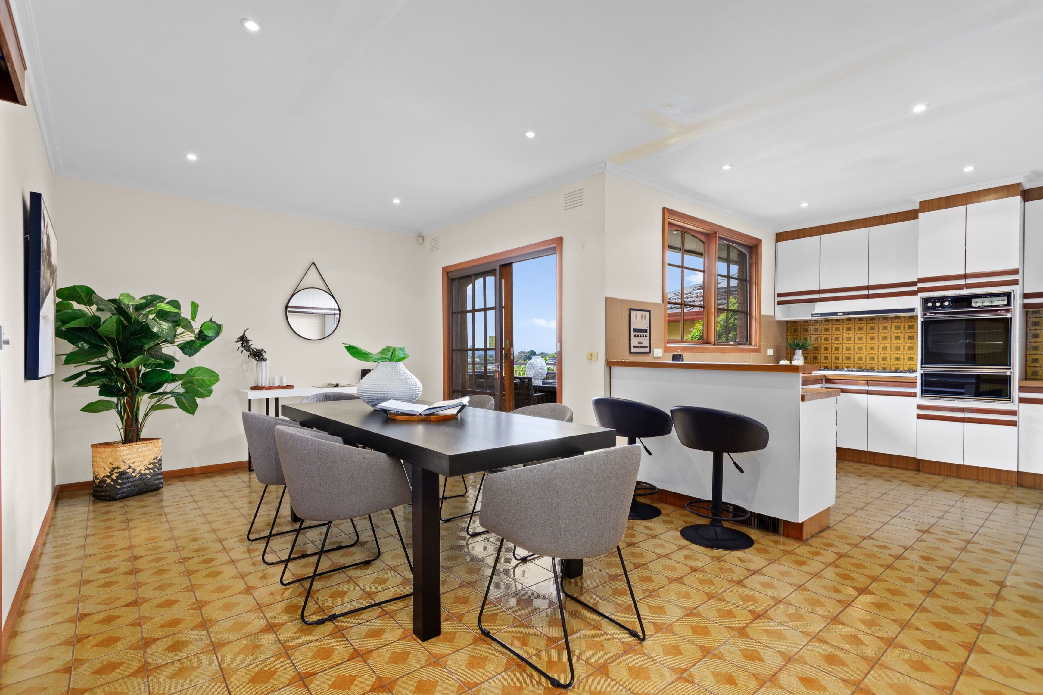 37 Collins Street, Bulleen VIC 3105, Bulleen - Thumbnail 4