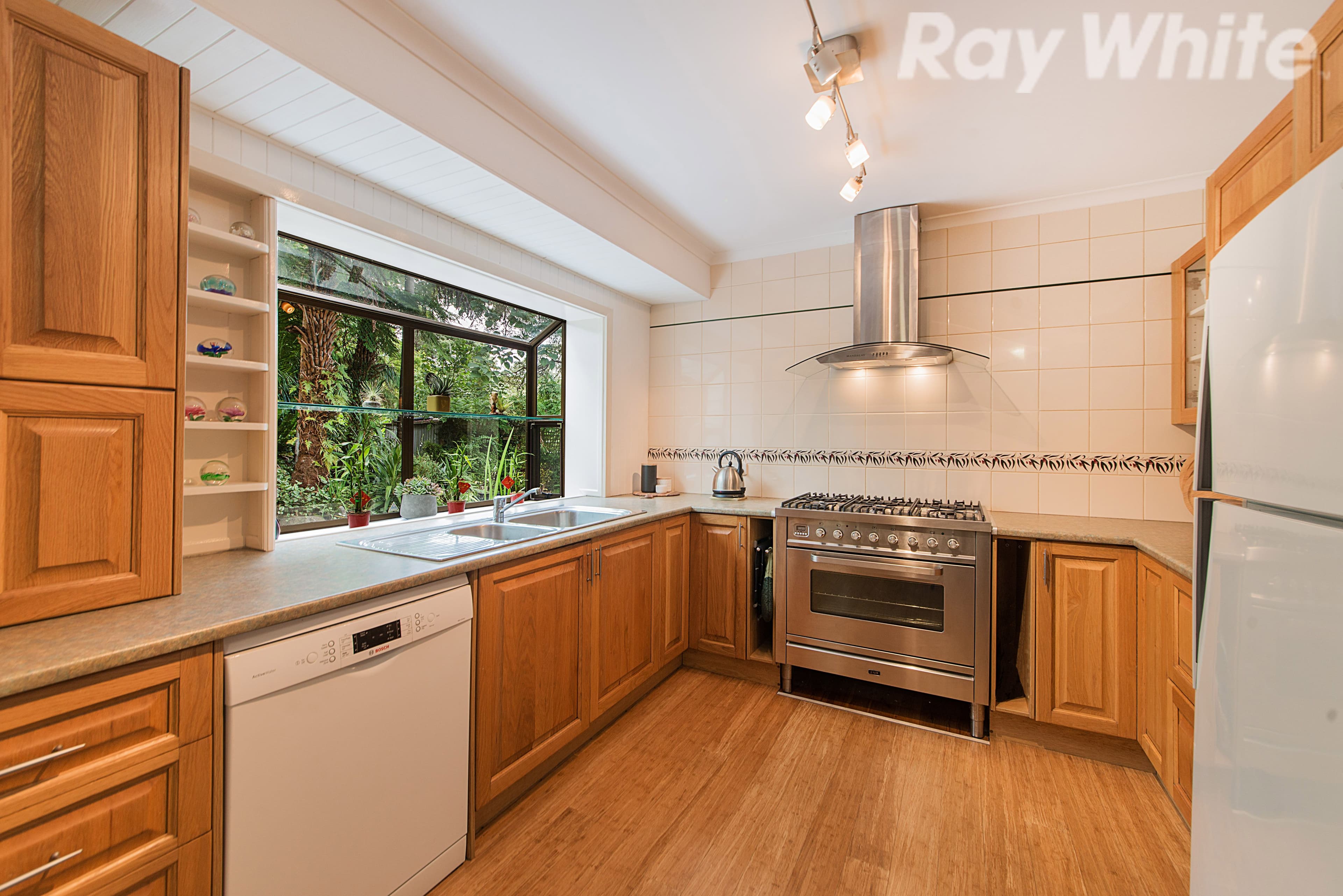 13 Wright Avenue, Upwey VIC 3158, Upwey - Thumbnail 5