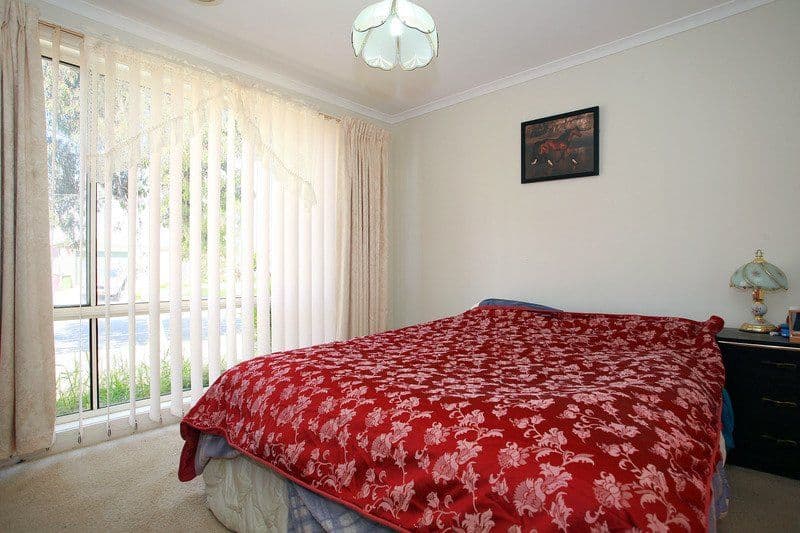 18 Fairhaven Boulevard, CRANBOURNE VIC 3977, Cranbourne West - Thumbnail 8