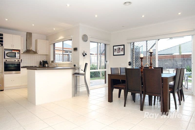 6 Whitehall Terrace, FERNTREE GULLY VIC 3156, Ferntree Gully - Thumbnail 6