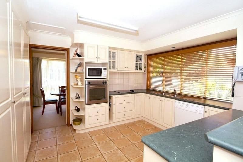 8 Qantas Court, WILSONTON QLD 4350, Wilsonton - Thumbnail 2