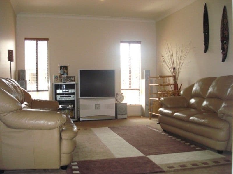 53 Harmsworth Road, PACIFIC PINES QLD 4211, Pacific Pines - Thumbnail 7