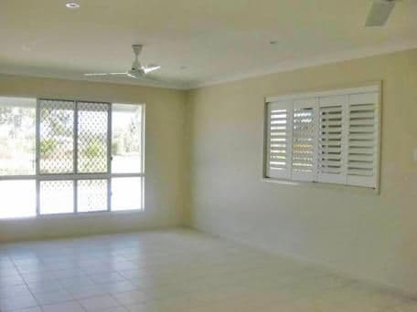 32 Ulysses Drive, MOUNT LOUISA QLD 4814, Mount Louisa - Thumbnail 4