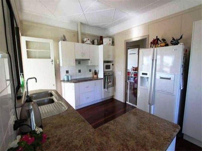 16 Knutsford Street, WANDAL QLD 4700, Wandal - Thumbnail 2