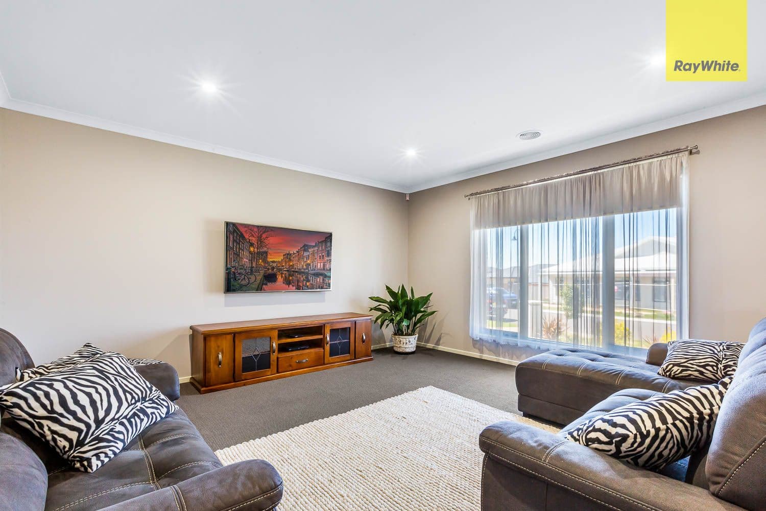 15 Calderwood Road, Maddingley VIC 3340, Maddingley - Thumbnail 2