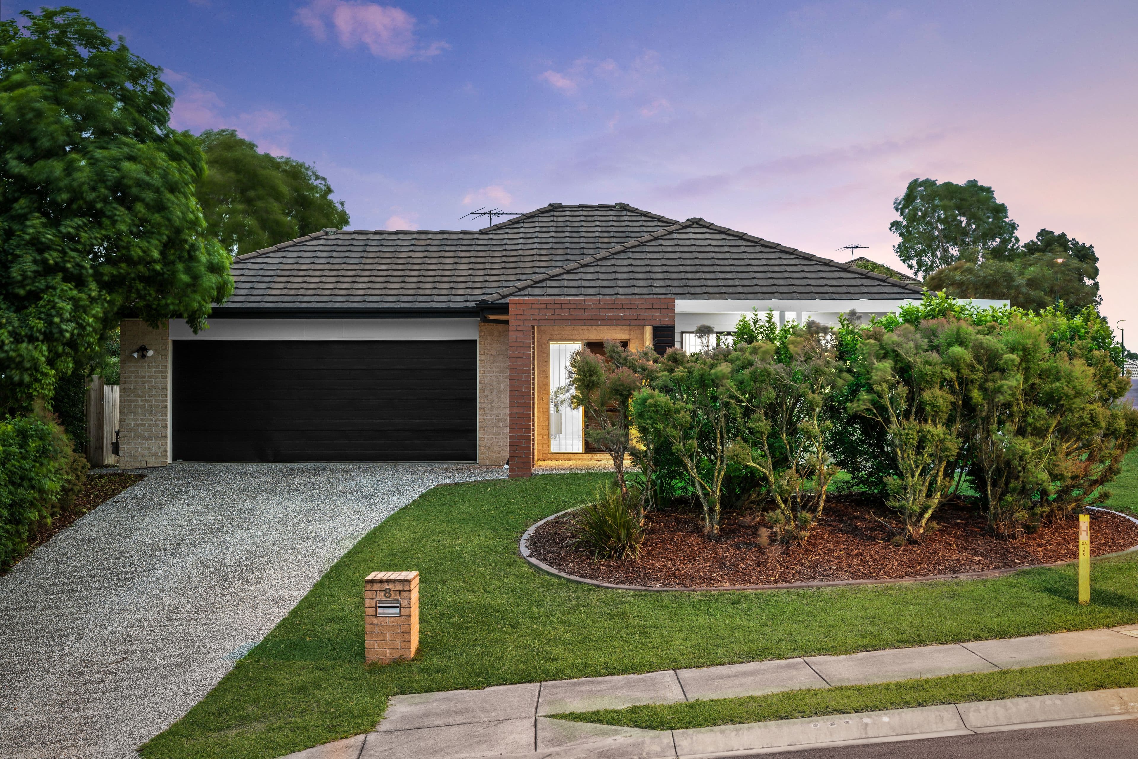 8 Possumwood Place, Flinders View QLD 4305, Flinders View - Image 1