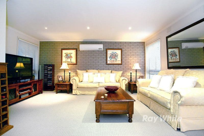 10 Rotherwood Close, WANTIRNA VIC 3152, Wantirna - Thumbnail 4