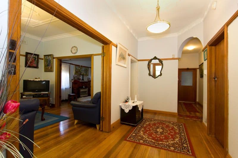 13 Abbeygate Street, Oakleigh VIC 3166, Oakleigh - Thumbnail 2