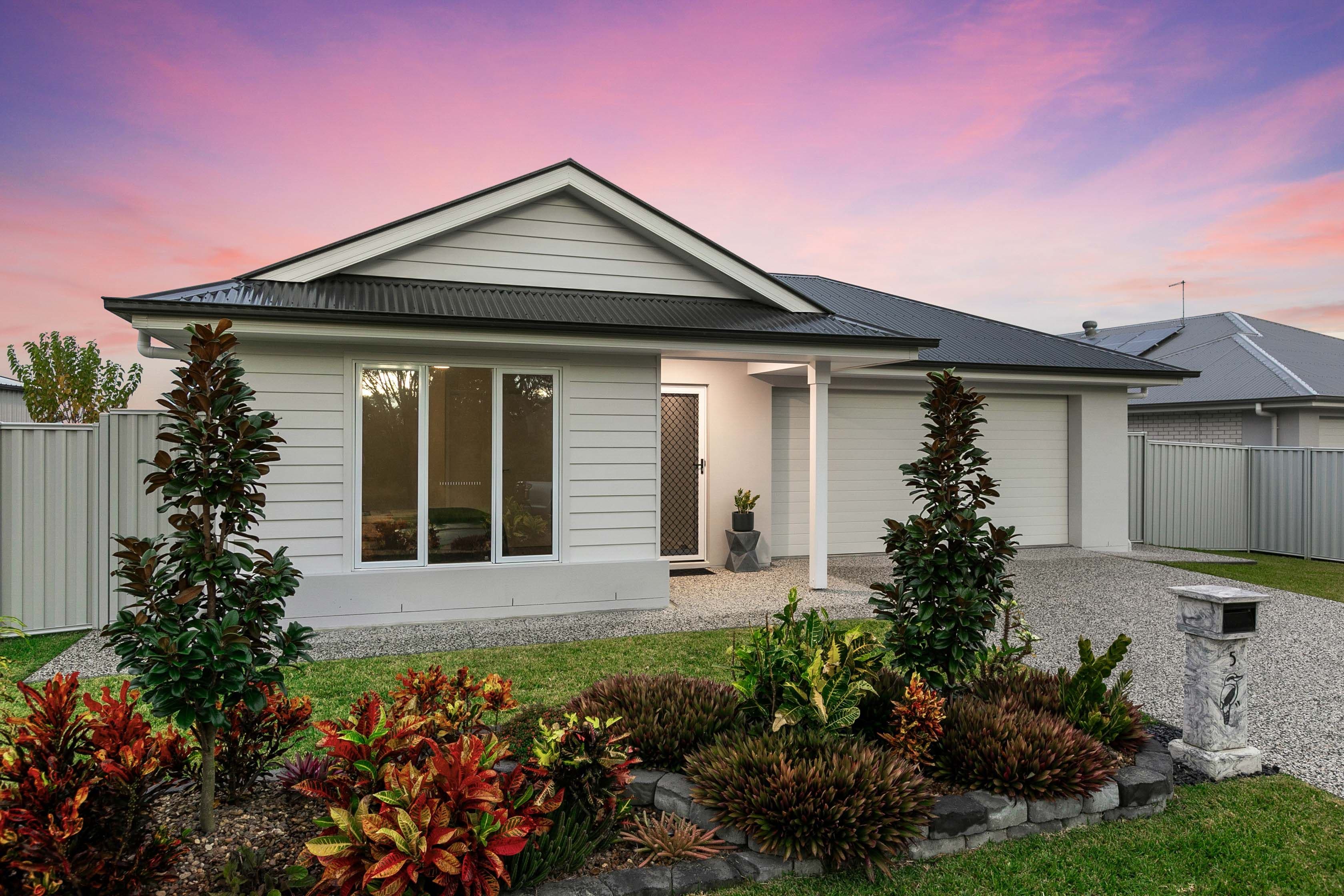 5 Waterside Way, Eli Waters QLD 4655, Eli Waters - Image 1