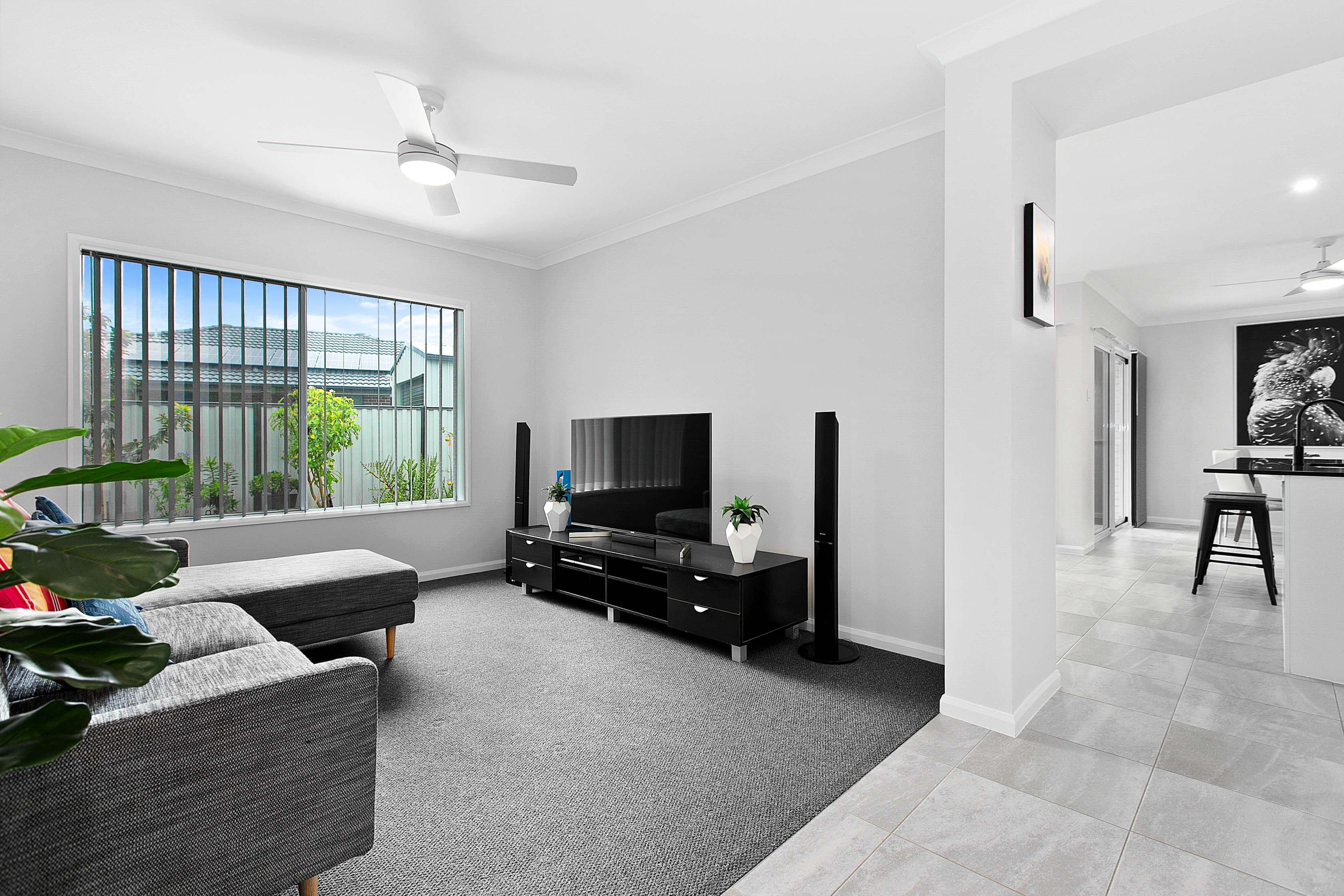 5 Waterside Way, Eli Waters QLD 4655, Eli Waters - Thumbnail 5