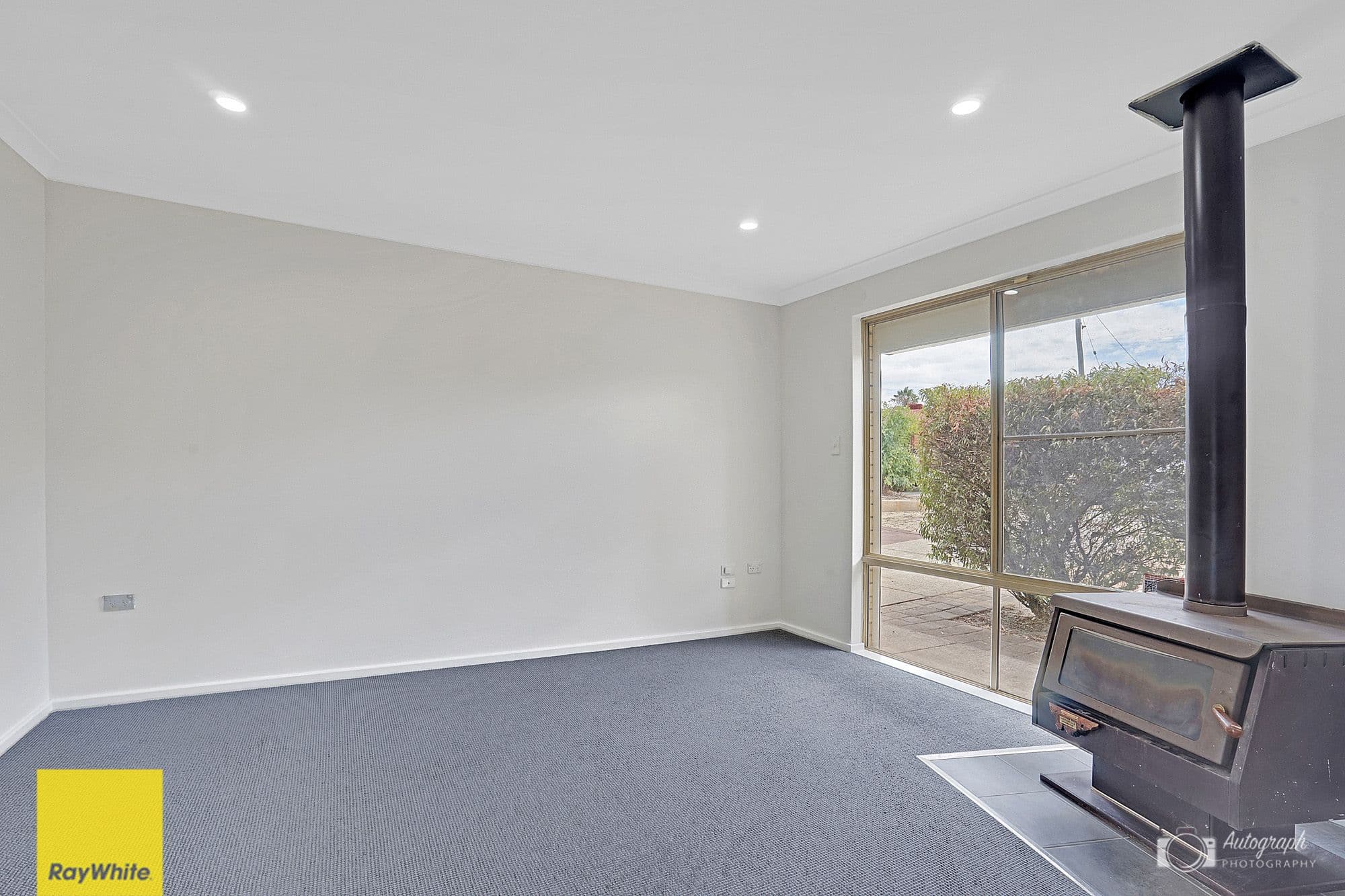 41 Dampier Loop, Mirrabooka WA 6061, Mirrabooka - Thumbnail 2