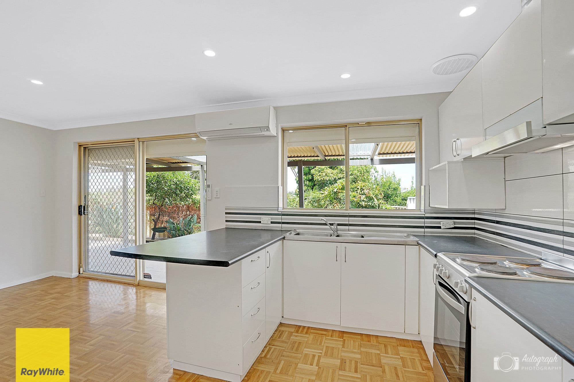 41 Dampier Loop, Mirrabooka WA 6061, Mirrabooka - Thumbnail 5