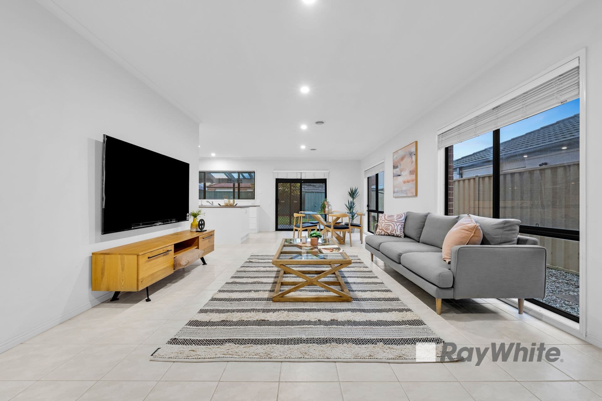 64 Harrington Drive, Narre Warren South VIC 3805, Narre Warren South - Thumbnail 7