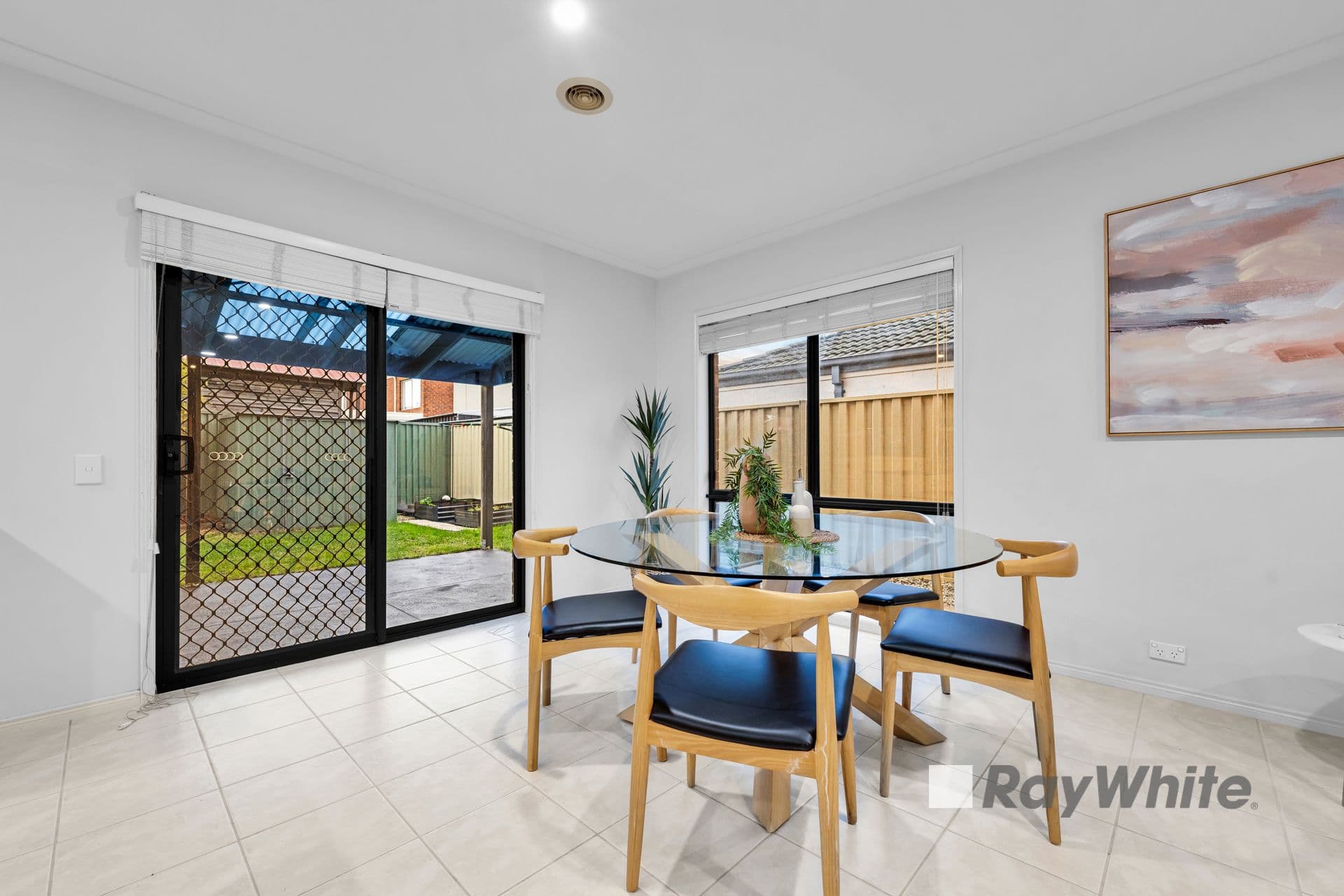 64 Harrington Drive, Narre Warren South VIC 3805, Narre Warren South - Thumbnail 8