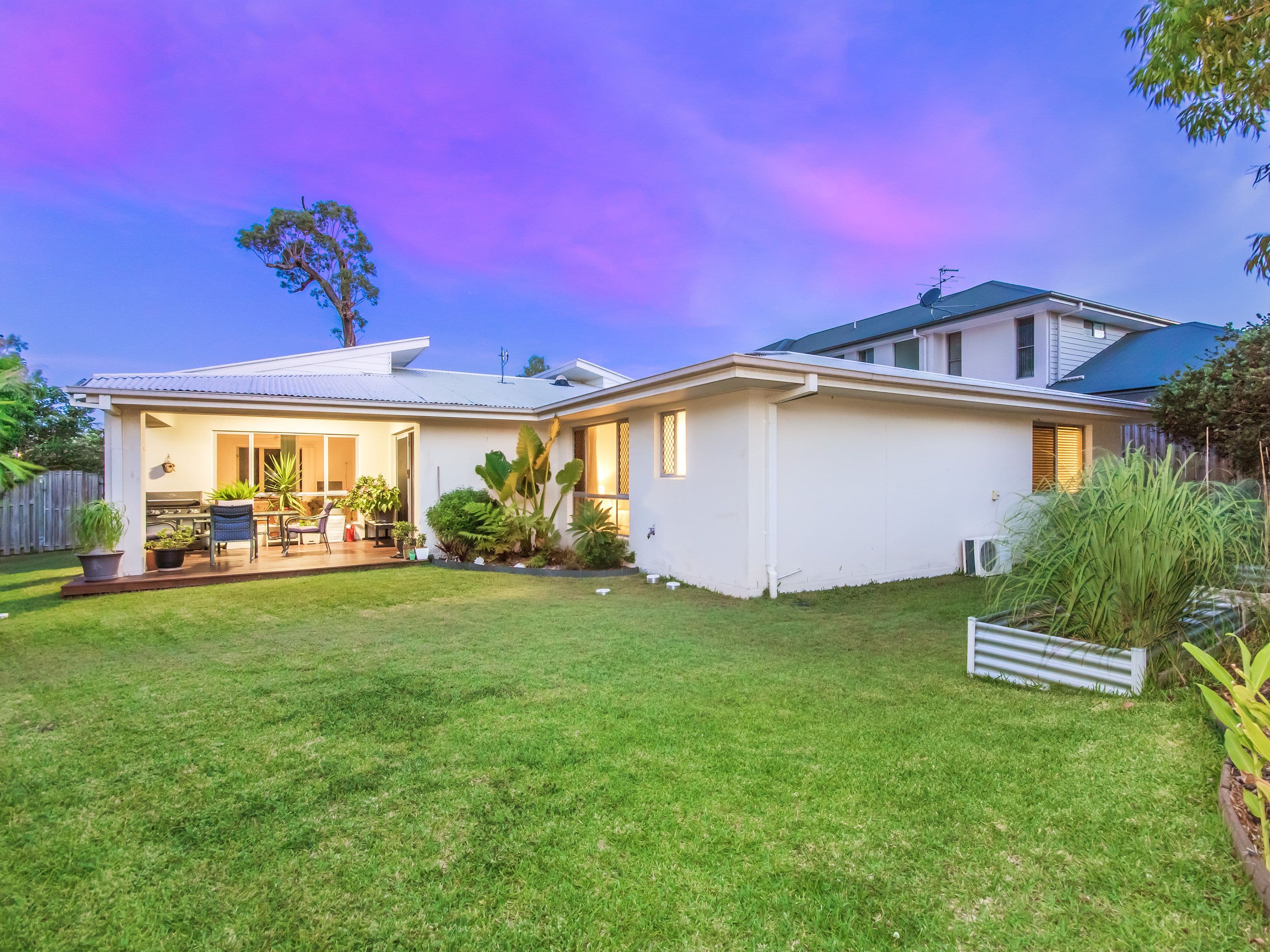 4 Burton Lane, Coomera QLD 4209, Coomera - Thumbnail 2