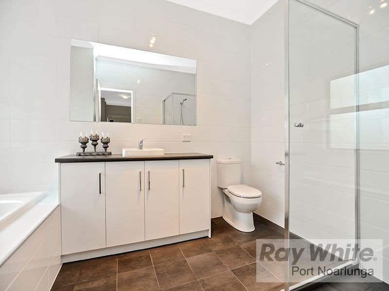 2 / 10 Leitch Avenue, Port Noarlunga SA 5167, Port Noarlunga - Thumbnail 8