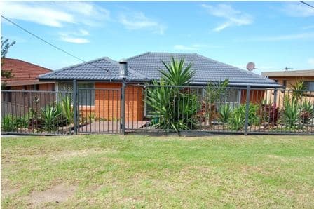 45 Thirroul Road, KANAHOOKA NSW 2530, Kanahooka - Thumbnail 2