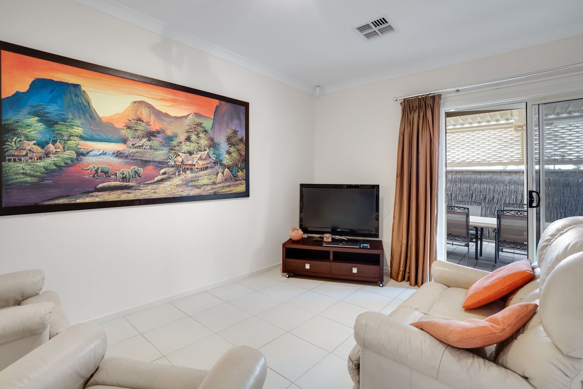 42 Strathfield Terrace, Largs North SA 5016, Largs North - Thumbnail 7