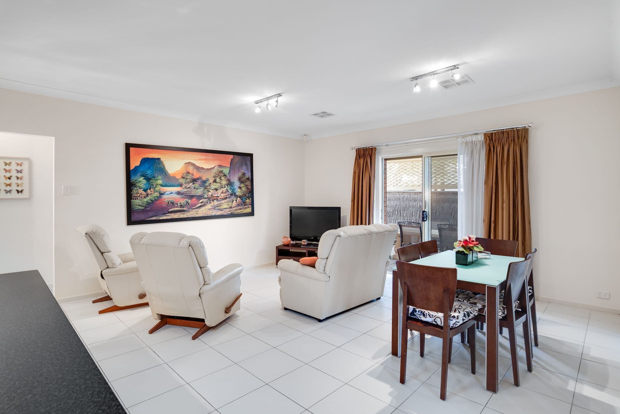 42 Strathfield Terrace, Largs North SA 5016, Largs North - Thumbnail 8
