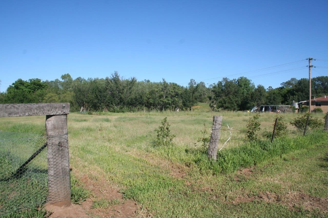 2 East Street, Bingara NSW 2404, Bingara - Thumbnail 2