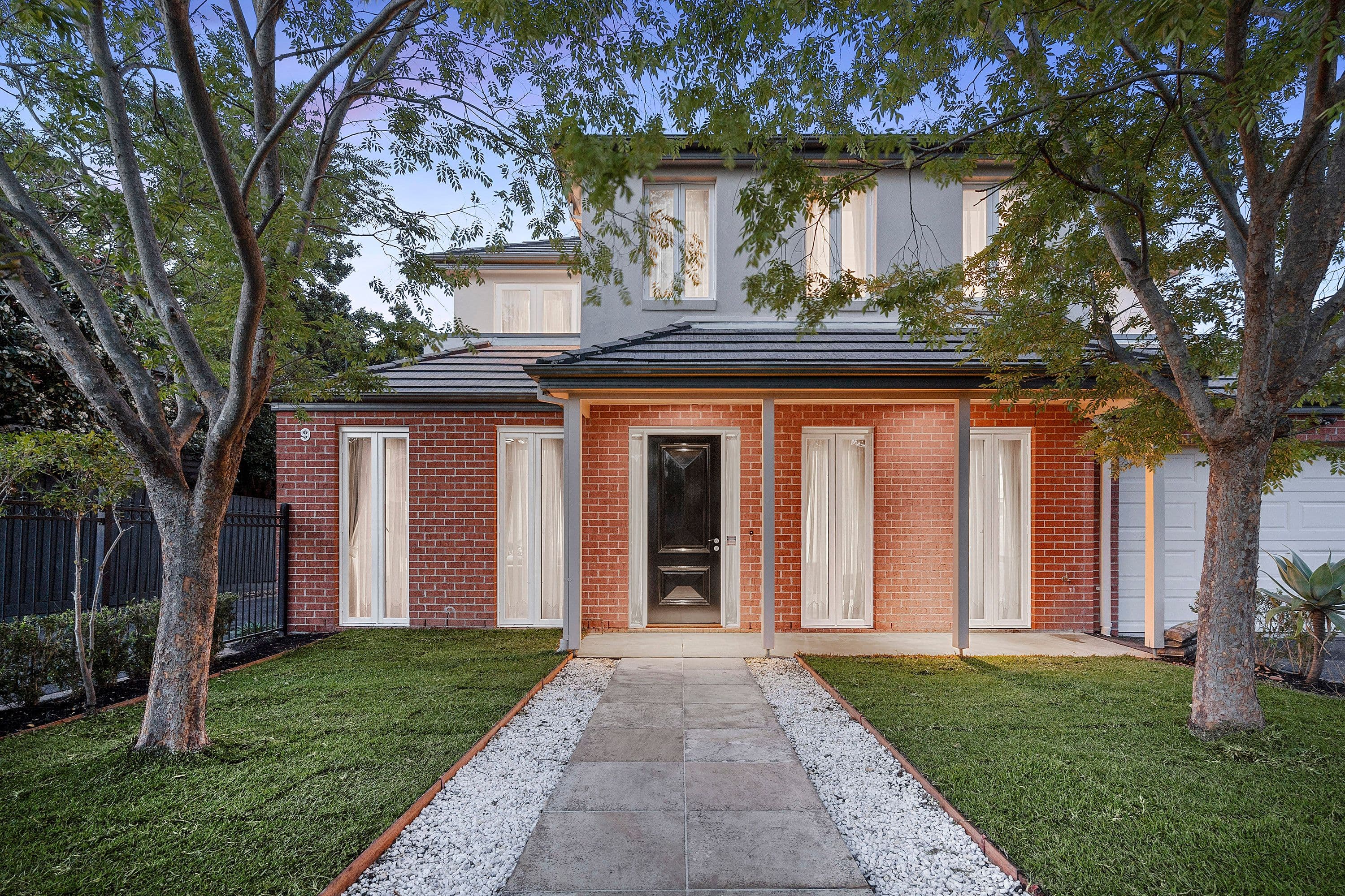 9 Maverston Street, Glen Iris VIC 3146, Glen Iris - Image 1