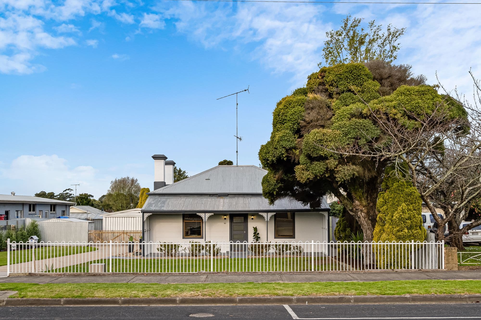 90 Wehl Street North, Mount Gambier SA 5290, Mount Gambier - Thumbnail 2