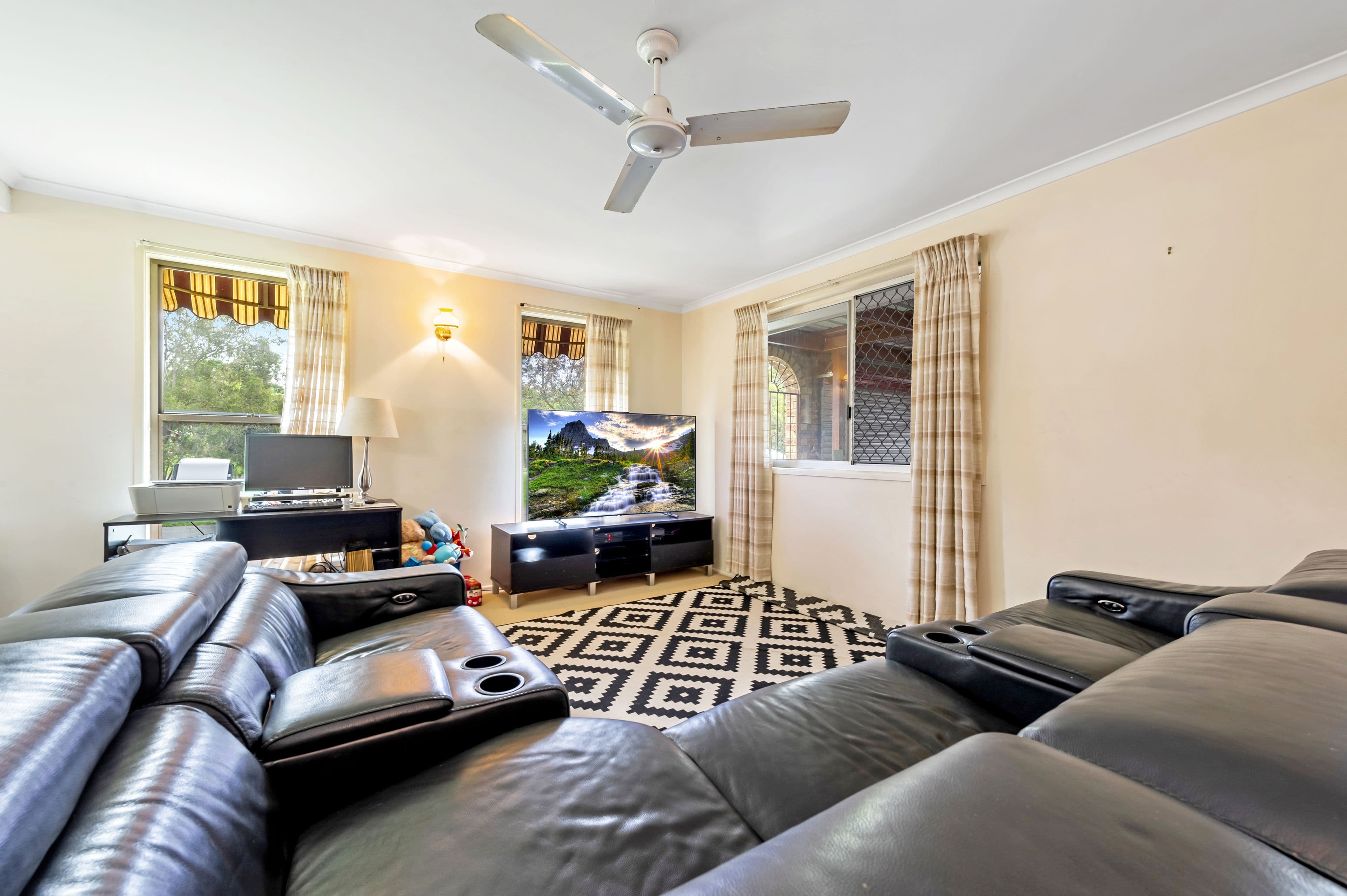 22 Hoffman Street, McDowall QLD 4053, McDowall - Thumbnail 7