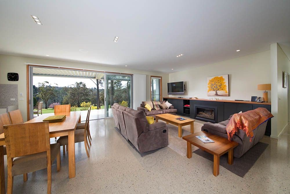 74 Brightlands Avenue, Blackheath - Thumbnail 3