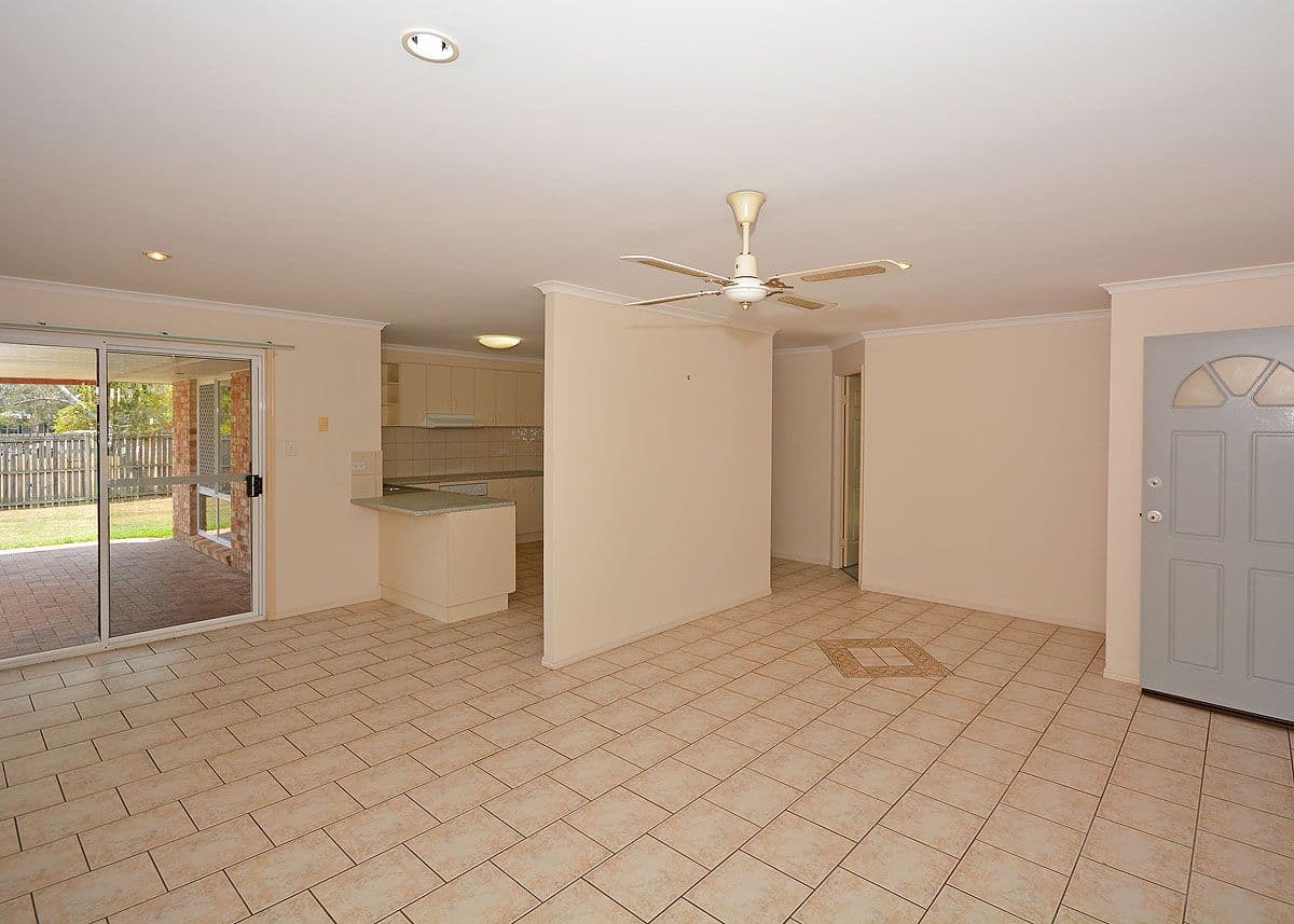 8 Ivybird Court, Torquay QLD 4655, Torquay - Thumbnail 3