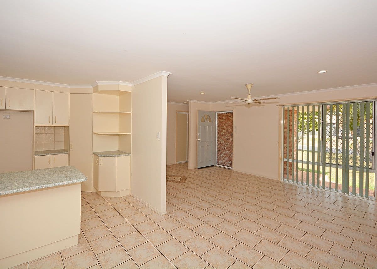 8 Ivybird Court, Torquay QLD 4655, Torquay - Thumbnail 4
