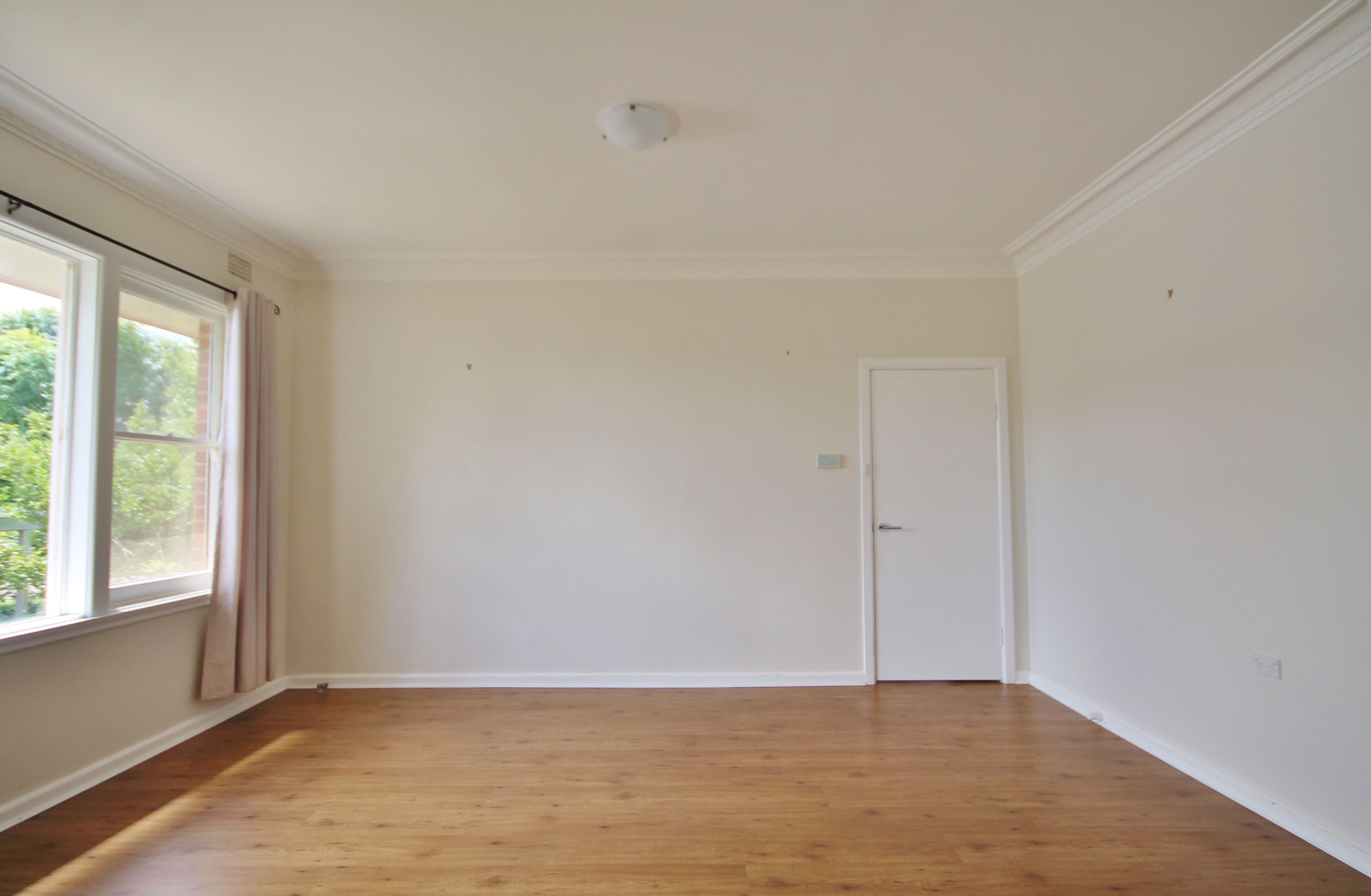 20 Karabah Avenue, Young - Thumbnail 3