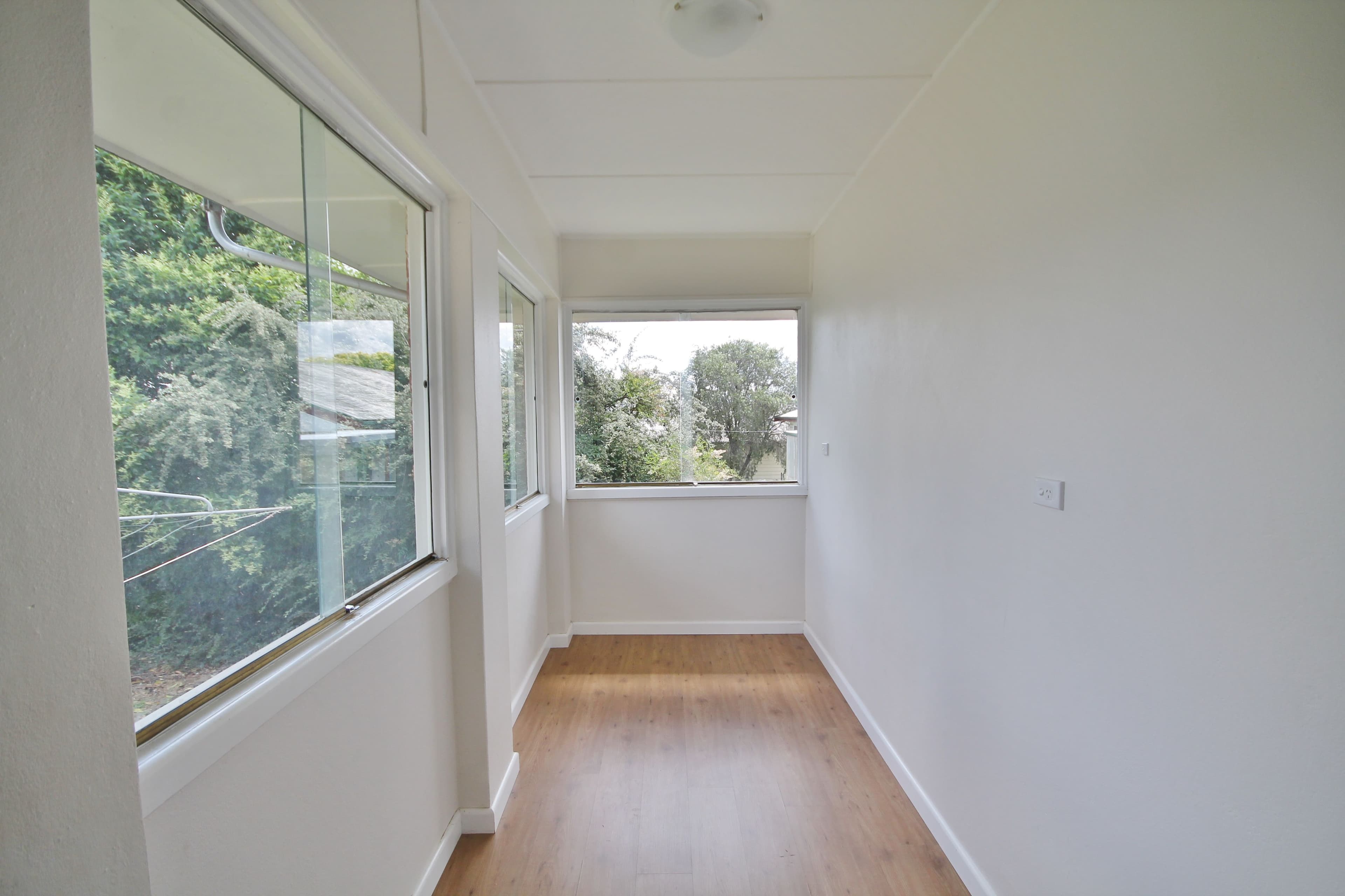 20 Karabah Avenue, Young - Thumbnail 5