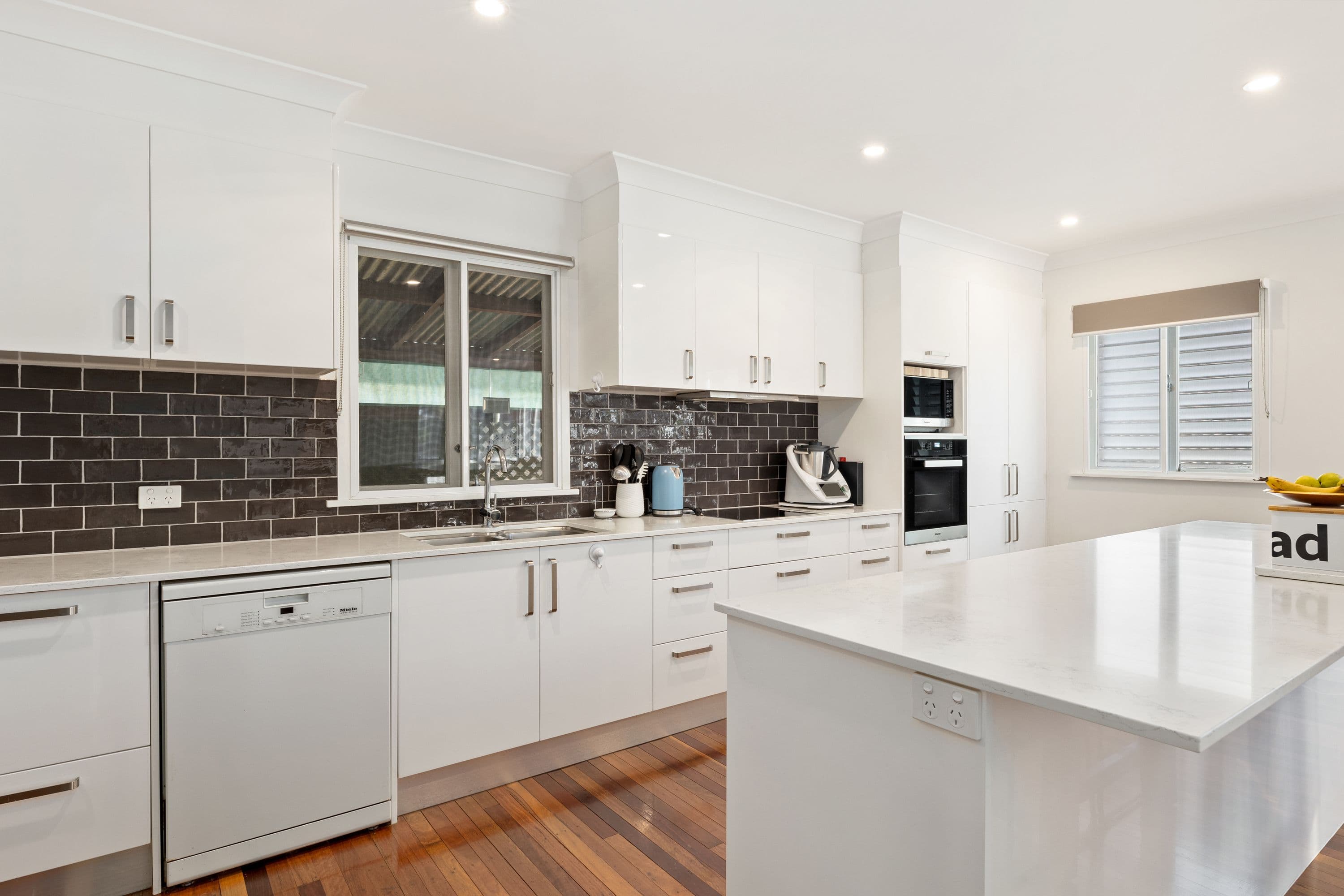 87 Queenstown Avenue, Boondall QLD 4034, Boondall - Thumbnail 3
